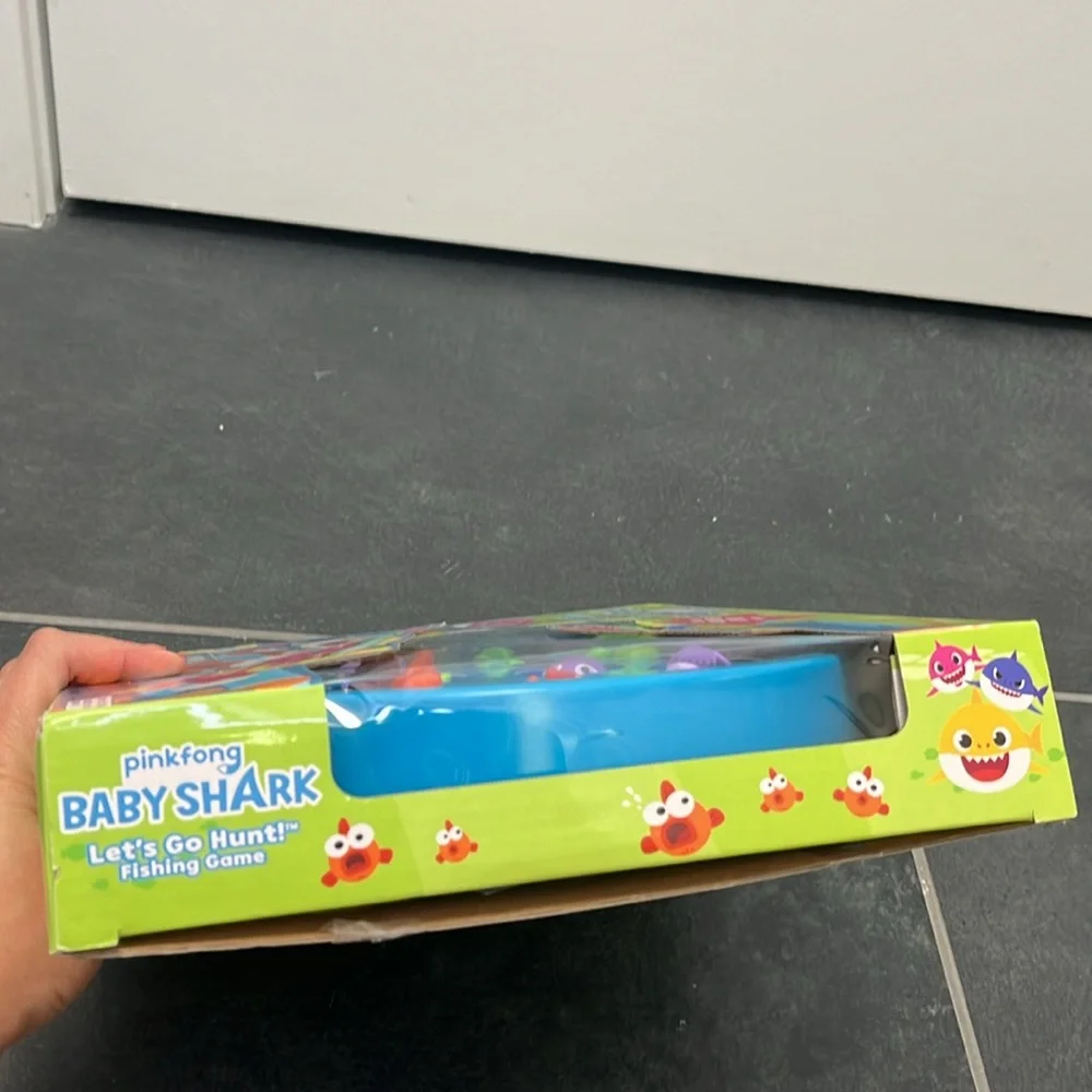 Pinkfong Baby Shark Let’s Go Hunt! Fishing Game